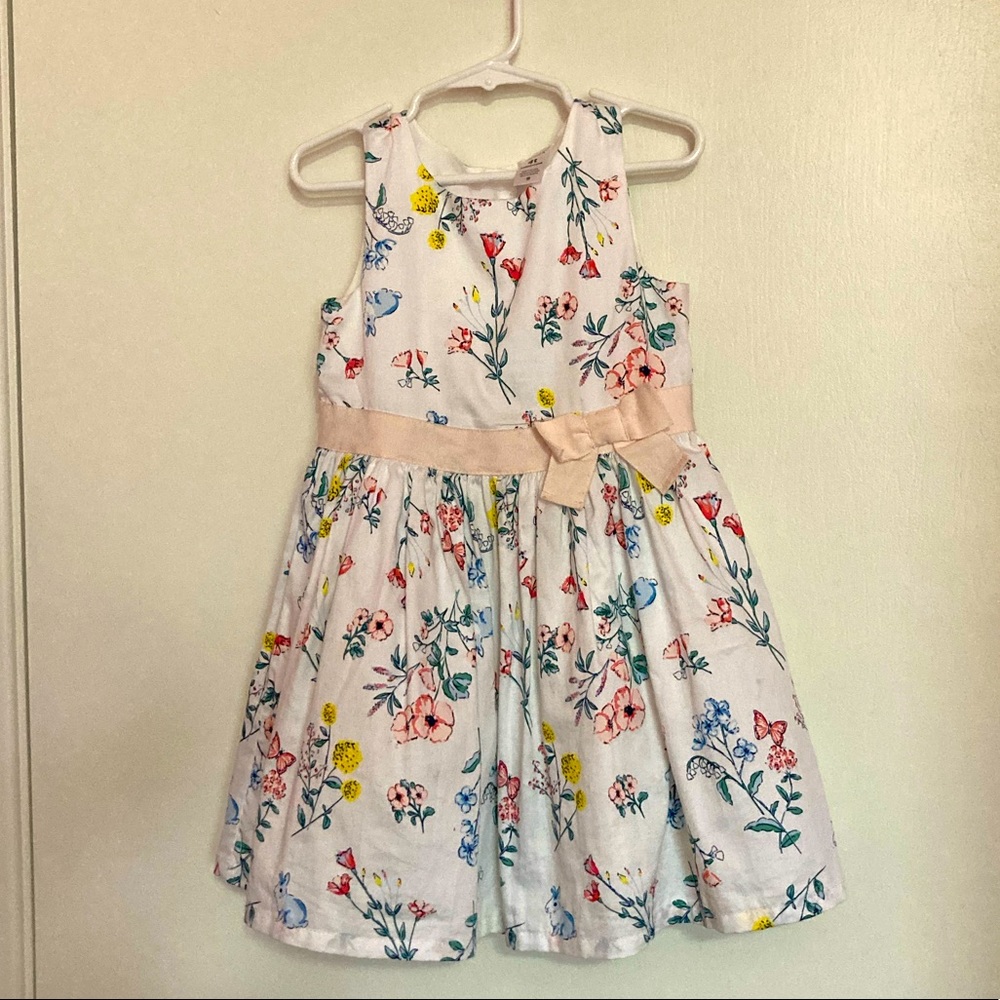 Toddler girl’s floral dress